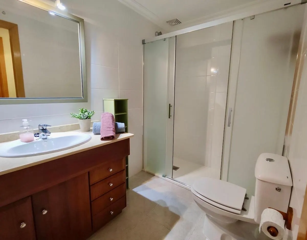 Spacious Apartment Close To The Beach Польенса