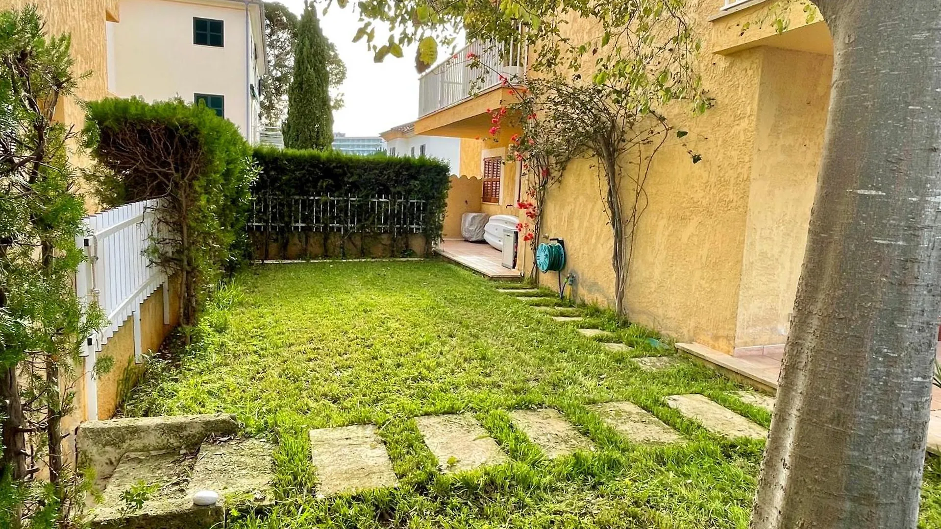Spacious Apartment Close To The Beach Pollenca Spain